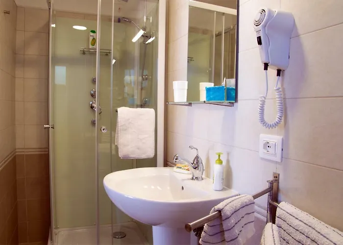 Da Fabio 4* אגרופולי